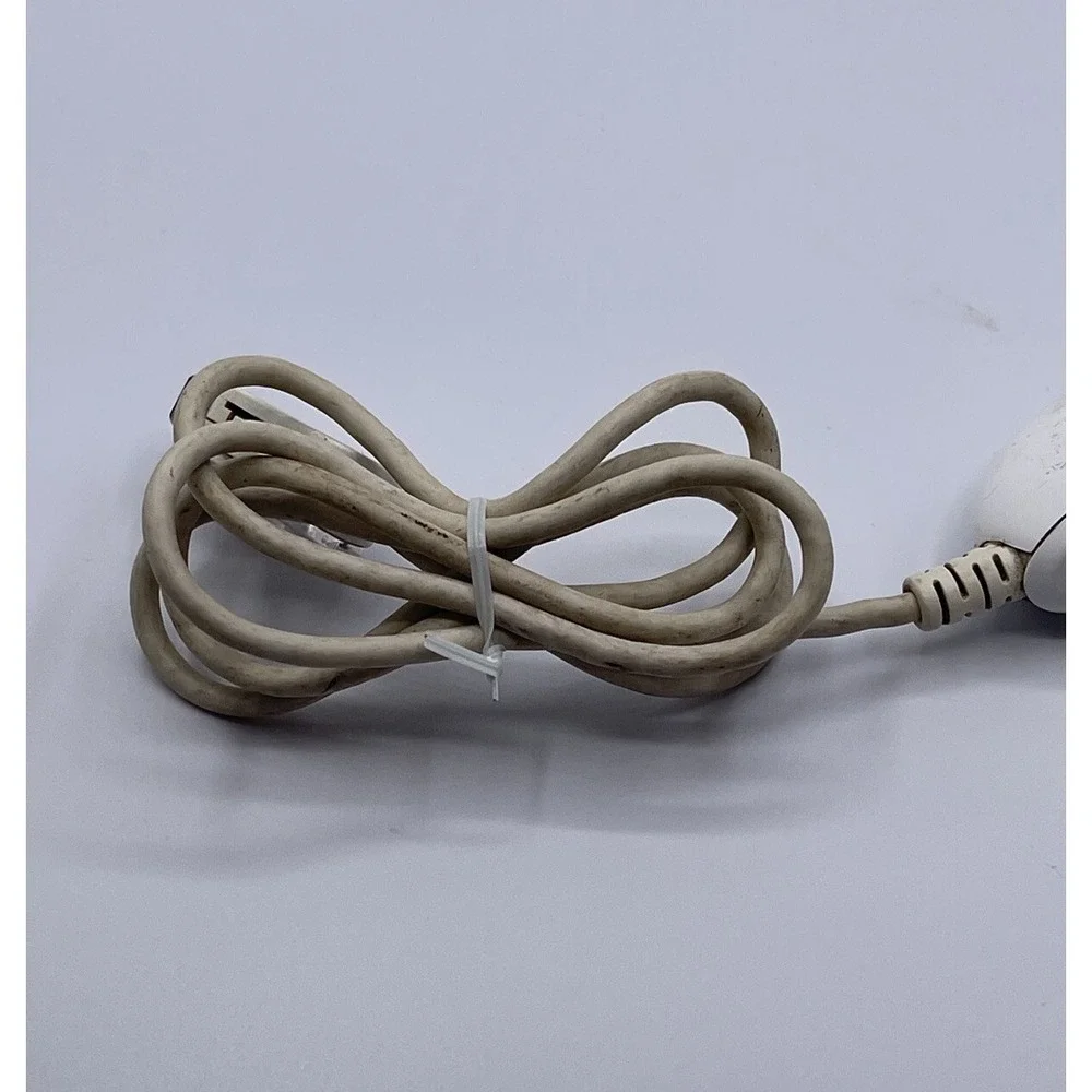 Nintendo Wii Official Authentic OEM White Nunchuck Controller‎ RVL-004 Tested
